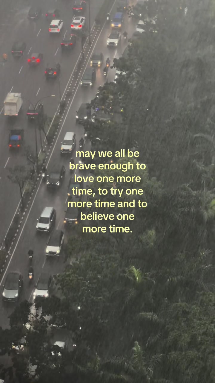 @somethingicouldntsay · Run Out quote bed cover · ~29.1K views (Apify 2026-10-07) · https://www.tiktok.com/@somethingicouldntsay/video/7639264447323786504